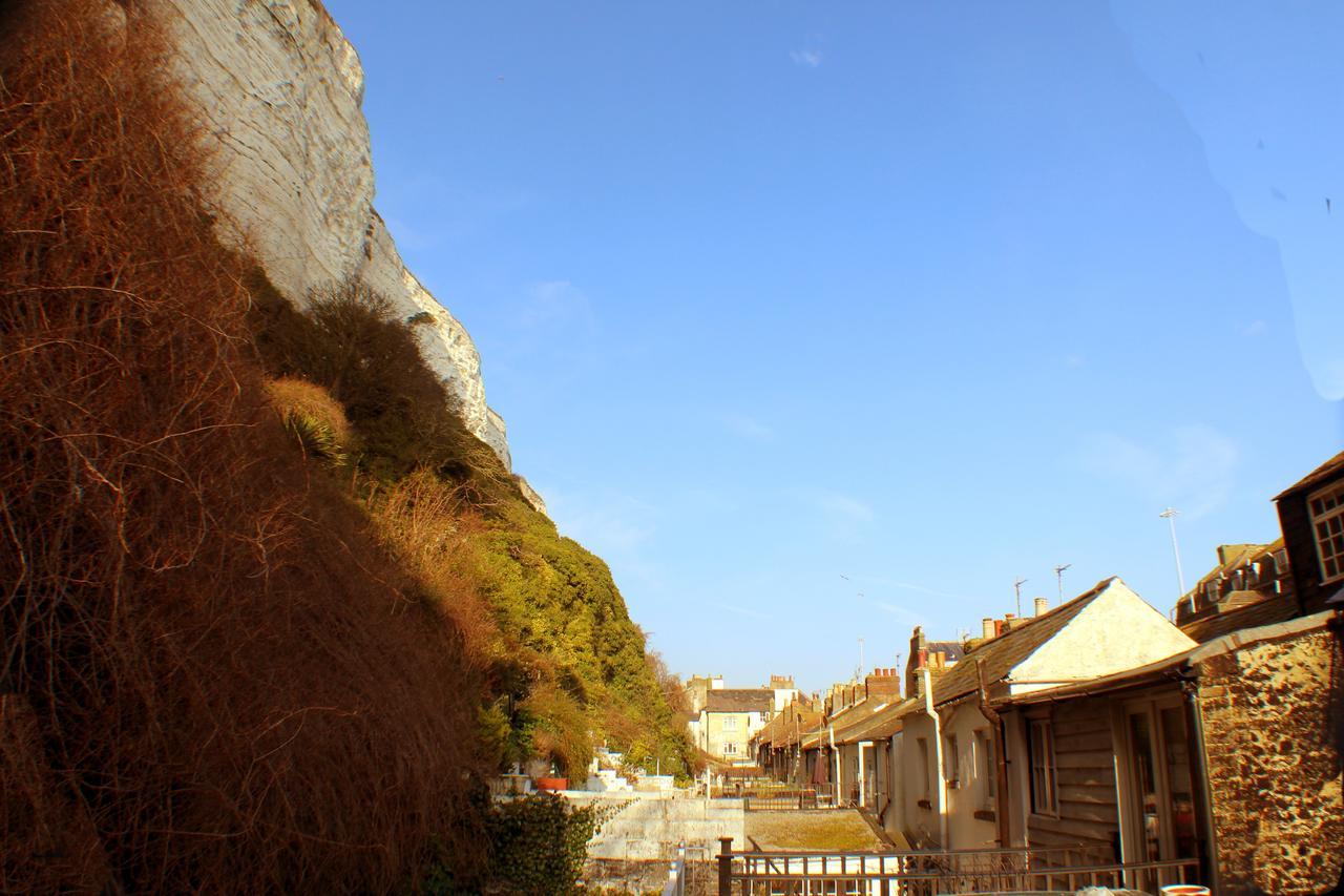 Dover Adventure Backpackers Hostel Exterior foto